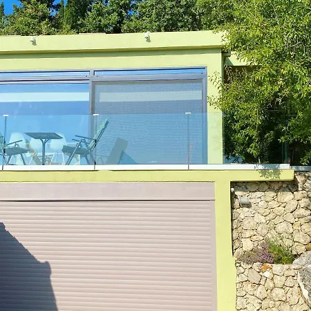 Private Sea View House Belonika Бенитсес