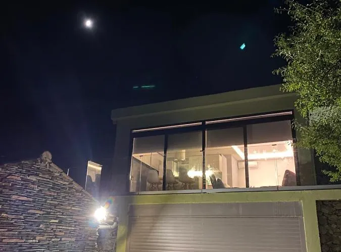 Private Sea View House Belonika